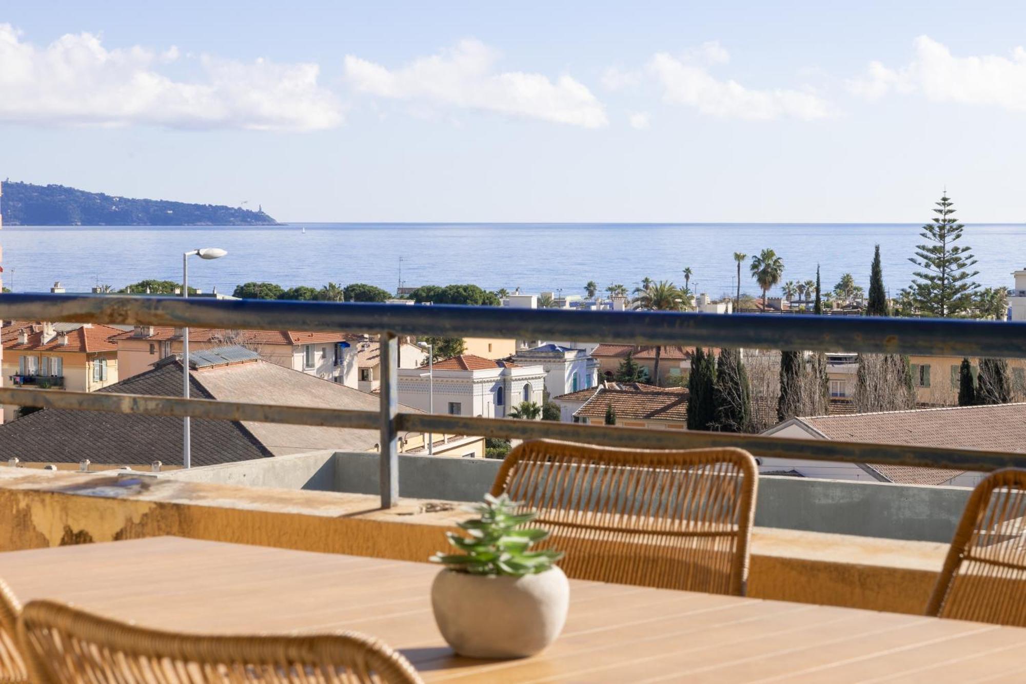 Vue Sublime, Terrasse Ensoleillee Et Parking Apartment Nizza
